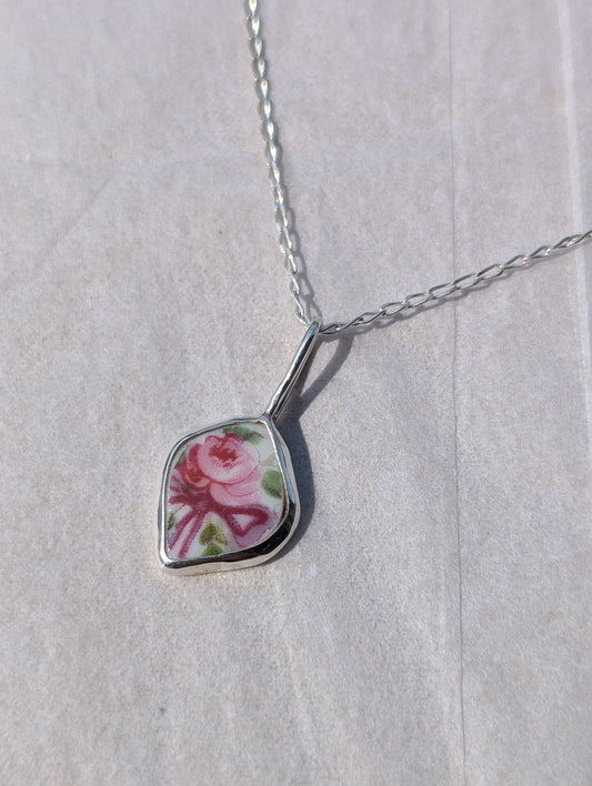 Collier porcelaine