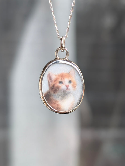 Collier chat roux