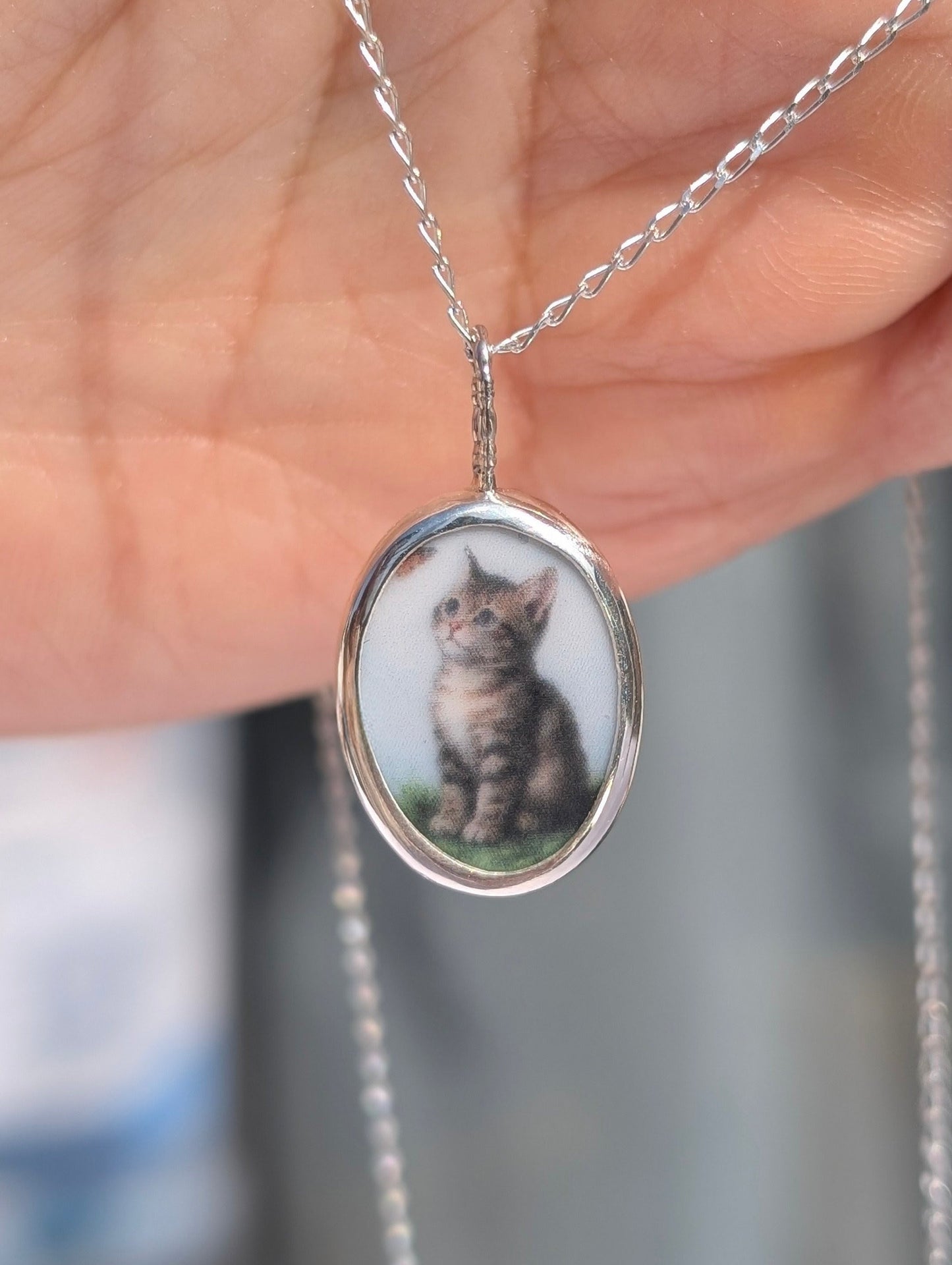 Collier chat