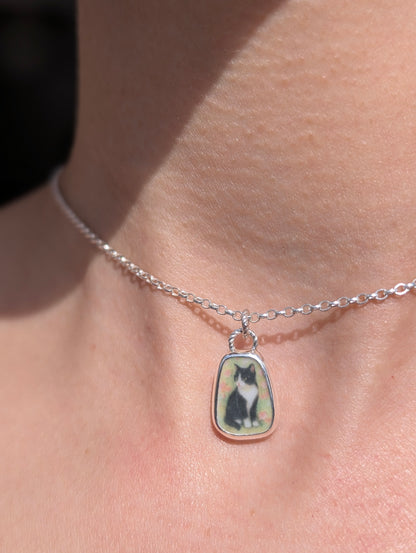 Collier chat noir et blanc