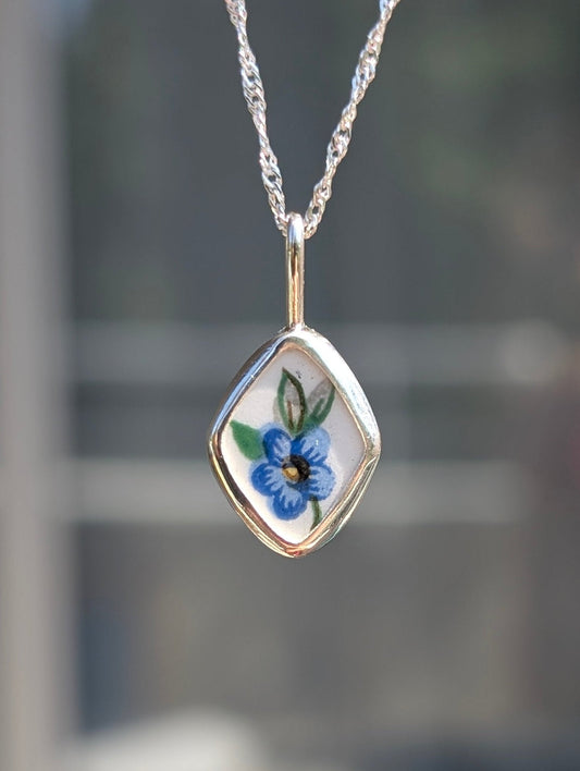 Collier poterie