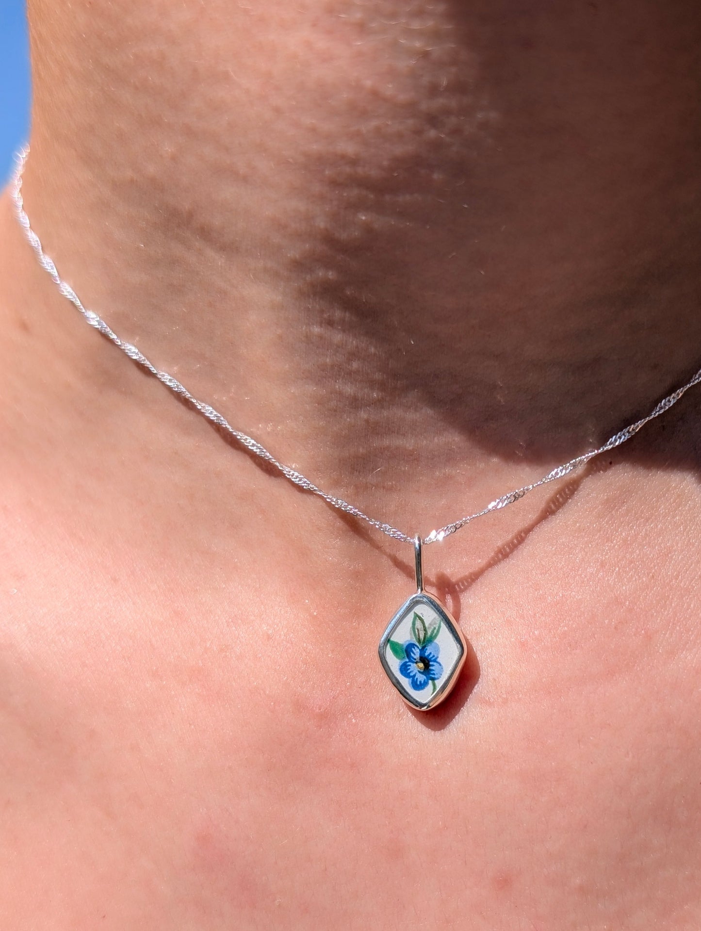 Collier poterie